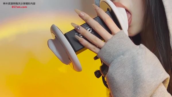 小米ASMR 第一次舔耳TAT啊啊啊啊啊!!!
