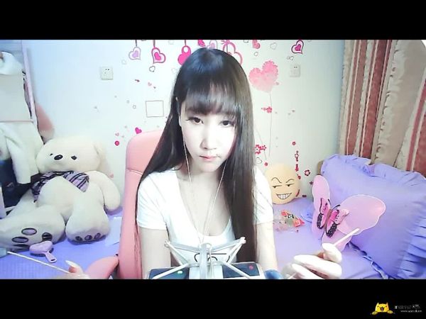 【中文ASMR】cos娃娃爱打豆豆 咀嚼零食