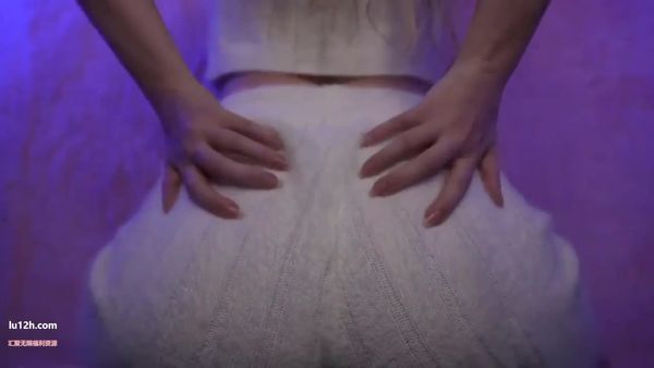mood patreon付费asmr助眠福利,触发音摩擦牛仔裤翘臀