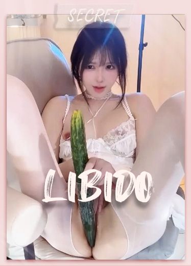娃娃脸超级漂亮的长腿美腿萝莉，白丝袜高跟鞋【Deep】罕见黄瓜插逼喷水，6月最新作品